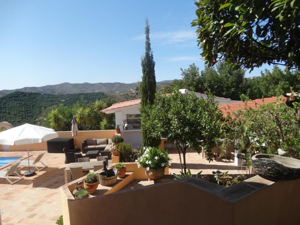 Finca La Vida Tranquila Velez Malaga Exterior photo